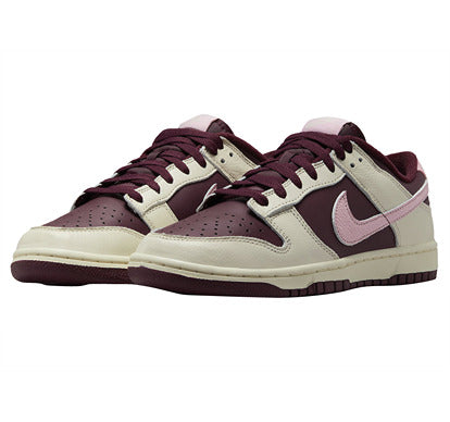 Nike Dunk Low Valentine’s Day 2023